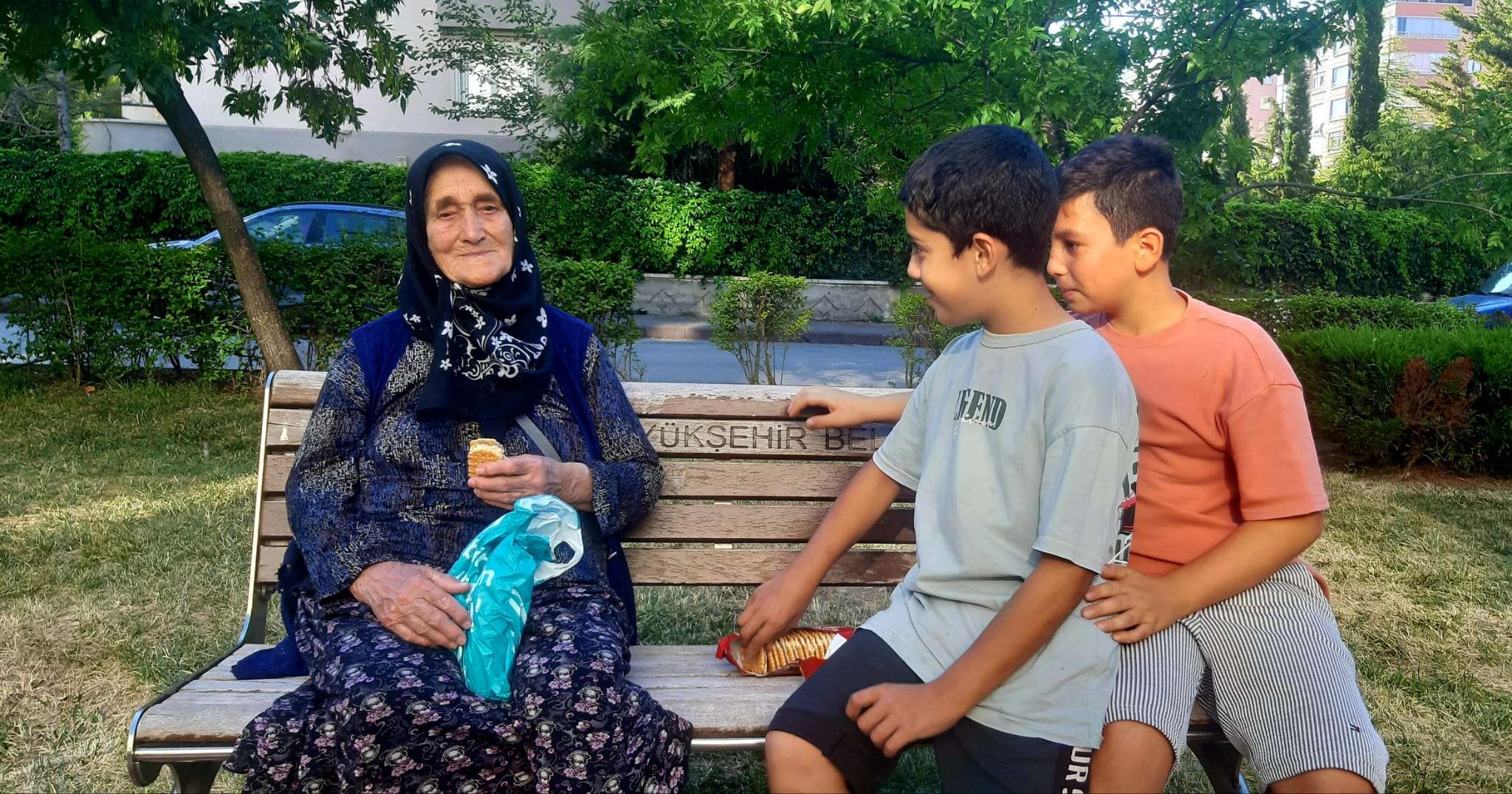 Mansiyon. Ümmühani Topal